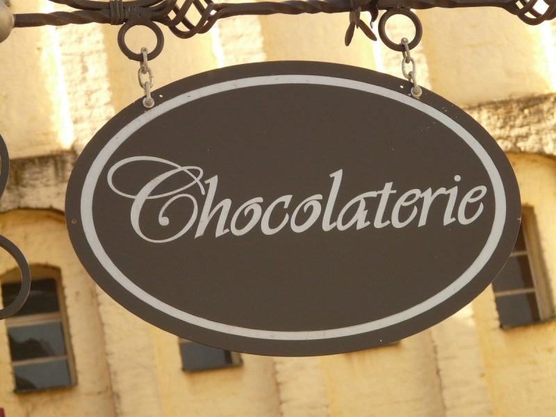 chocolaterie-LE REVEST LES EAUX-min_cafe_shield_chocolaterie_samurai_gasthof_eat-1360721